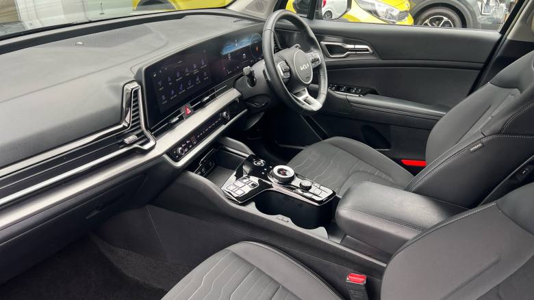 Kia Sportage 1.6T GDi 207 HEV 3 5dr Auto Hybrid Estate